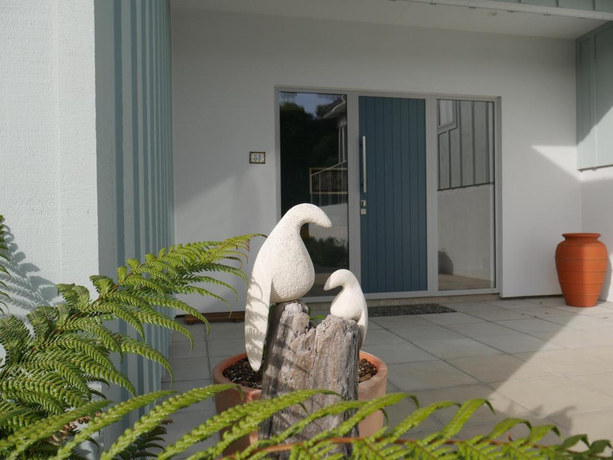 Aston Road Villa Bed & Breakfast Уайканае Екстериор снимка